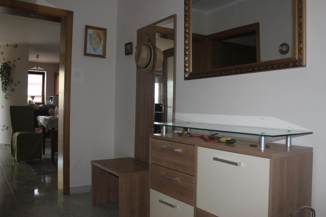 Apartment Franko Πόρετς Εξωτερικό φωτογραφία